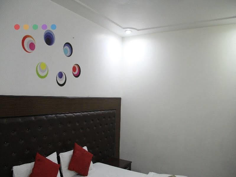 Rams Inn Yeni Delhi Dış mekan fotoğraf